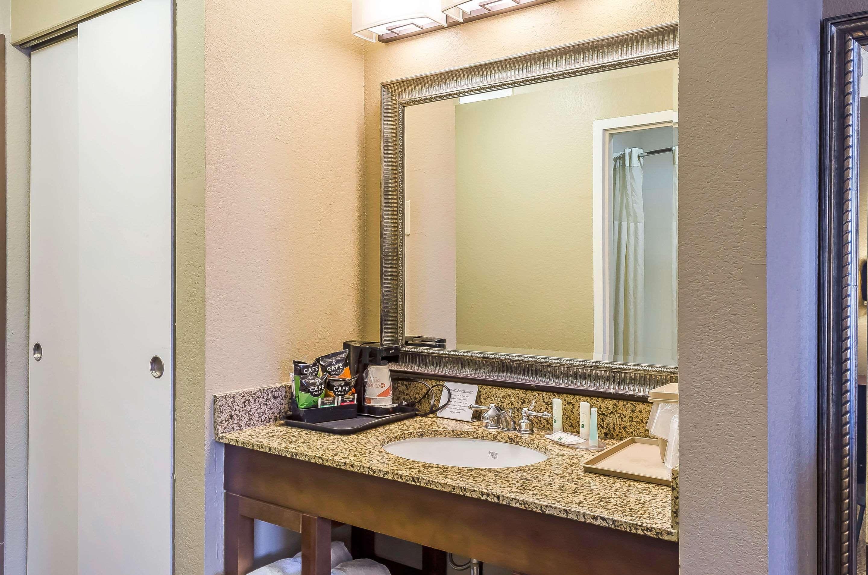 Quality Inn Ruston Buitenkant foto