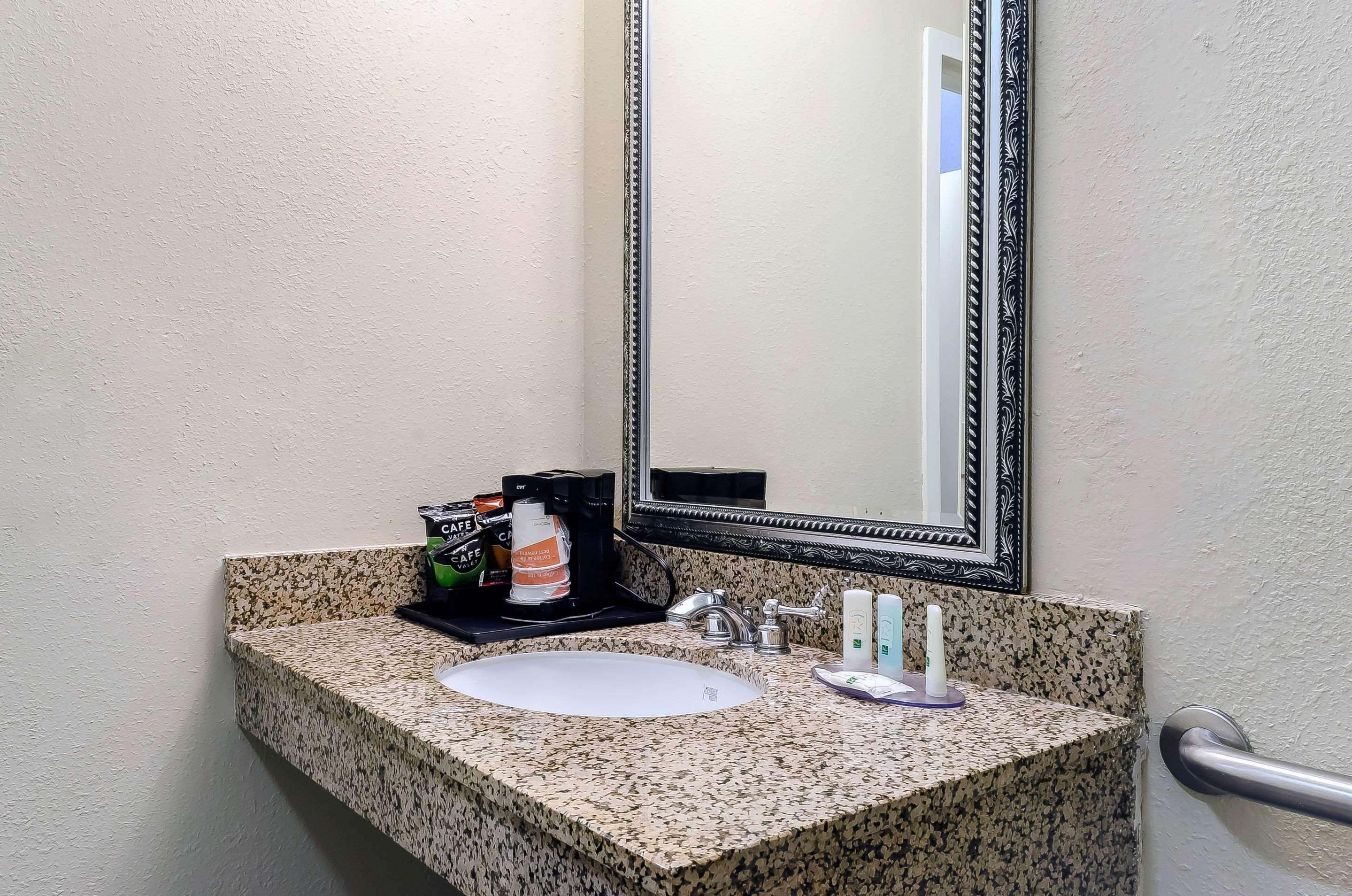 Quality Inn Ruston Buitenkant foto
