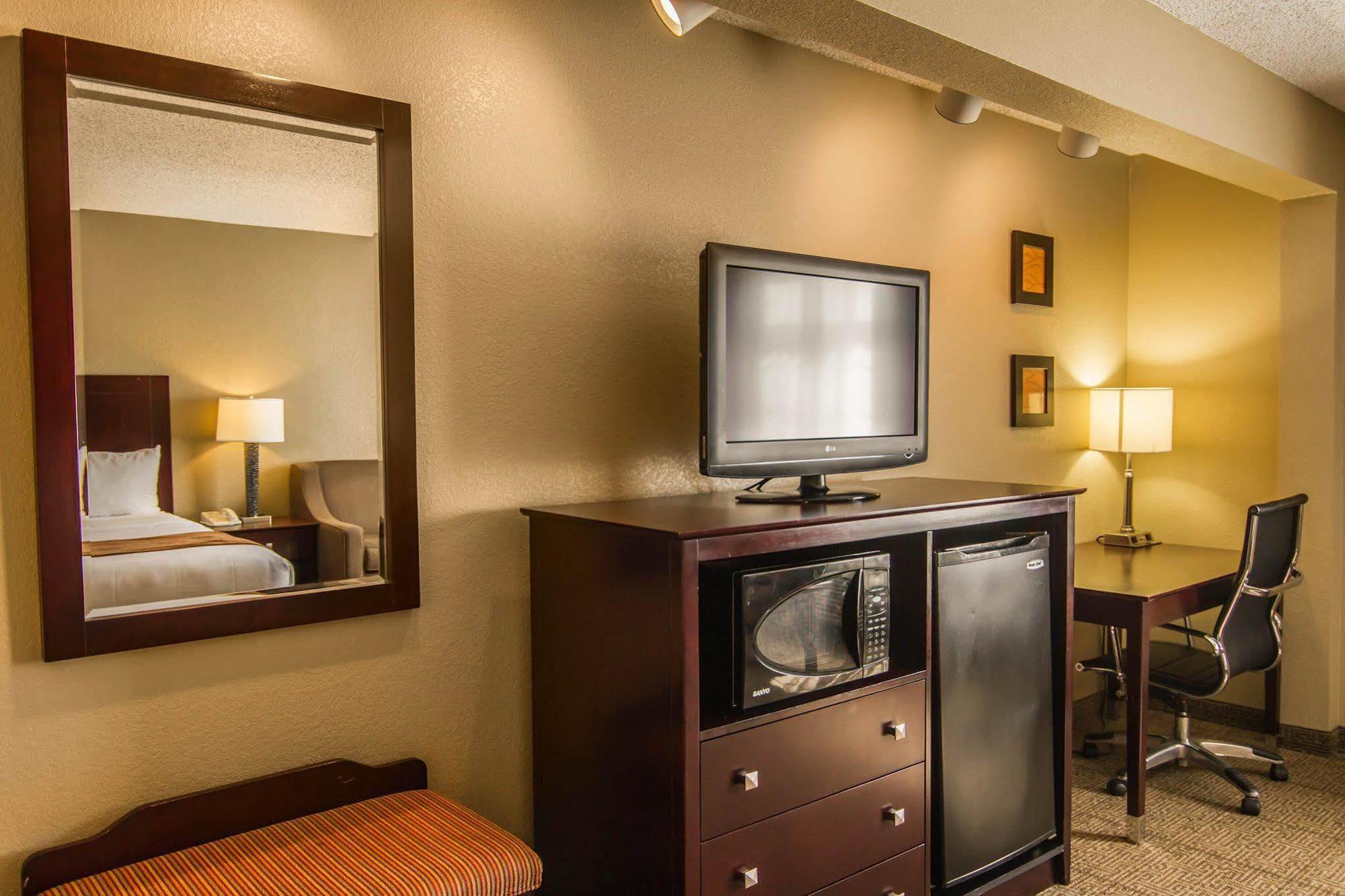 Quality Inn Ruston Buitenkant foto